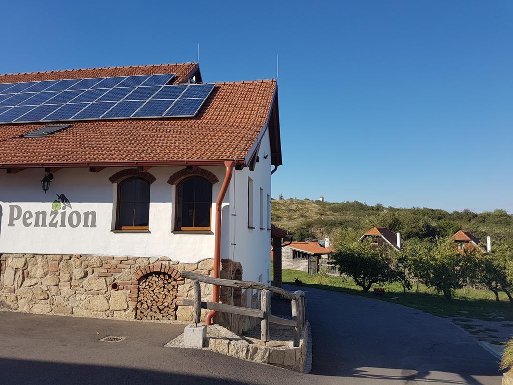 Osada Havranu Hotel Hnanice  Buitenkant foto