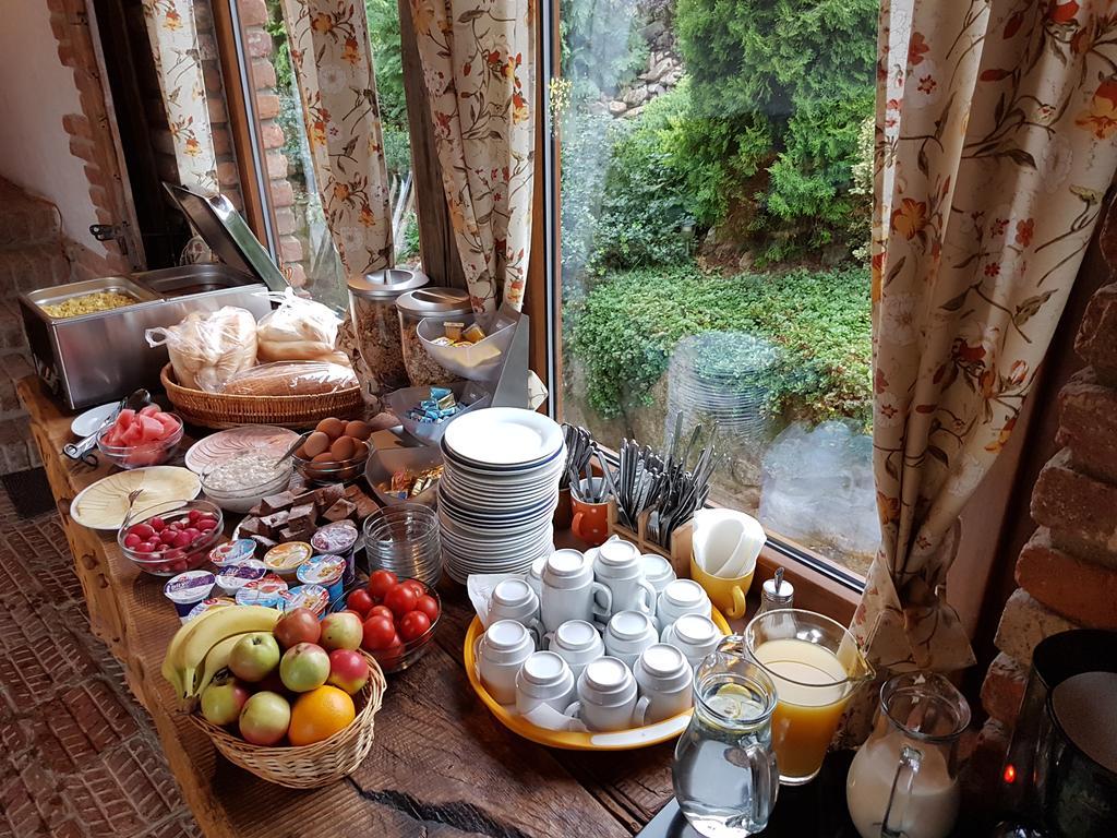 Osada Havranu Hotel Hnanice  Buitenkant foto